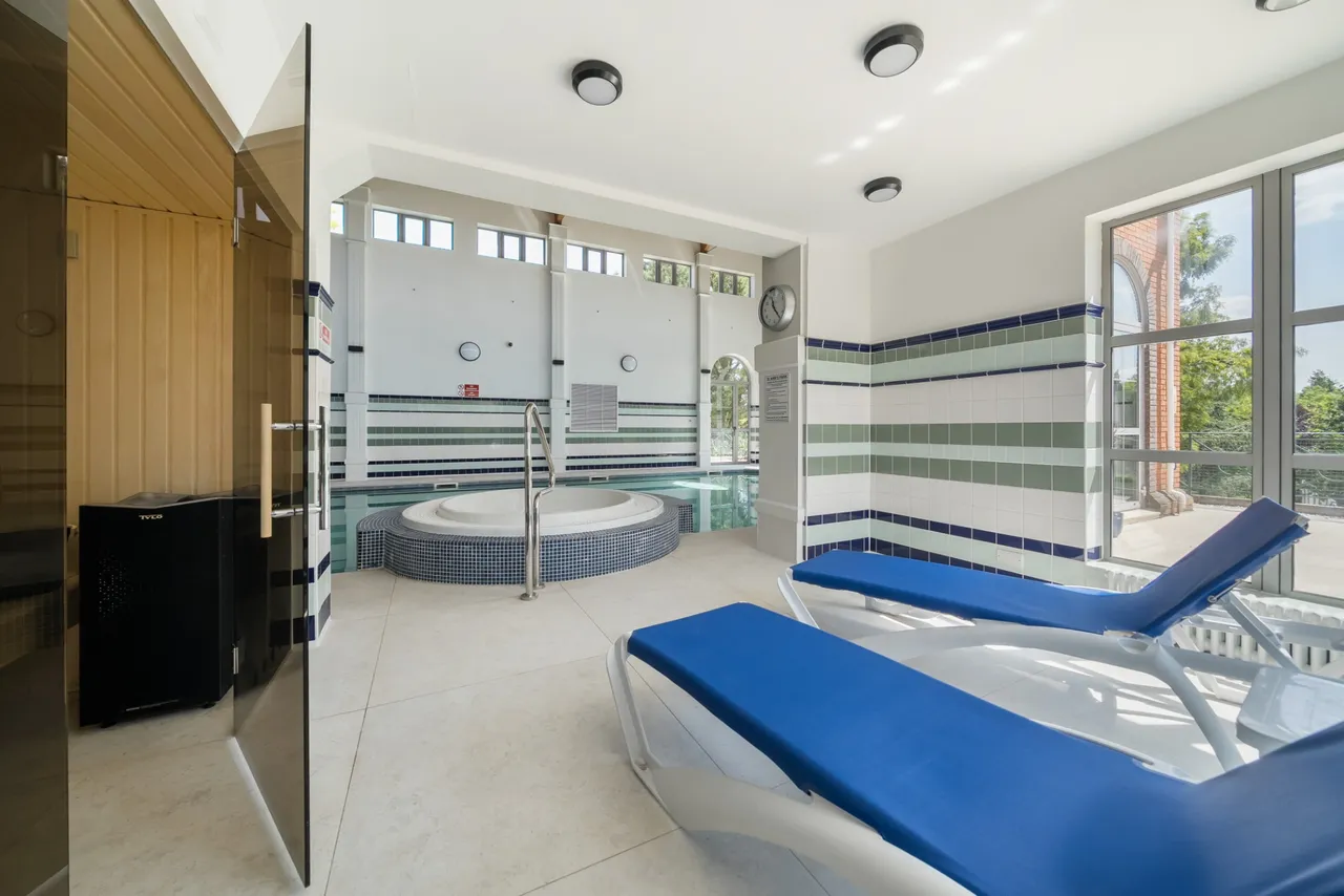 Virginia Water, Surrey, GU25 4TE, photo 24