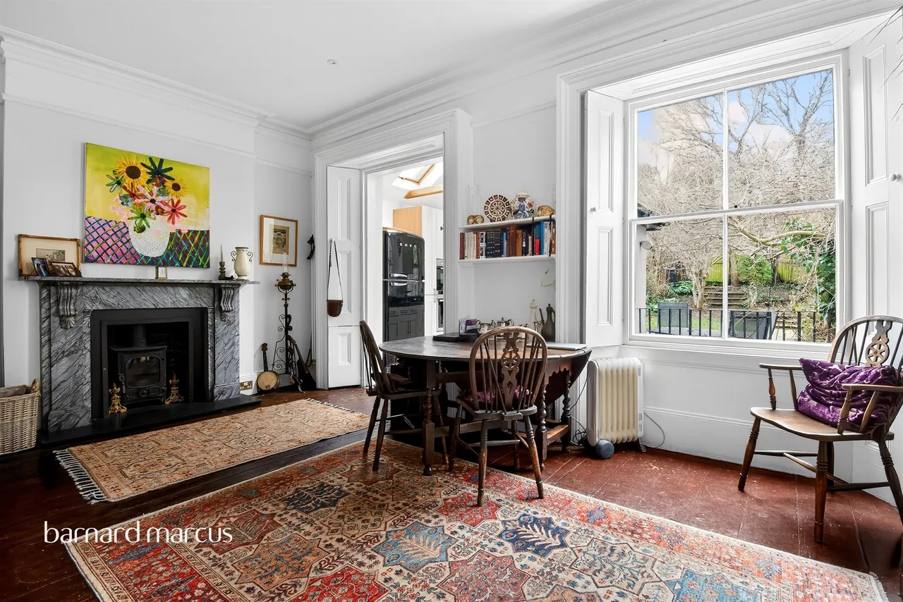 Horsham Road, Dorking, photo 6