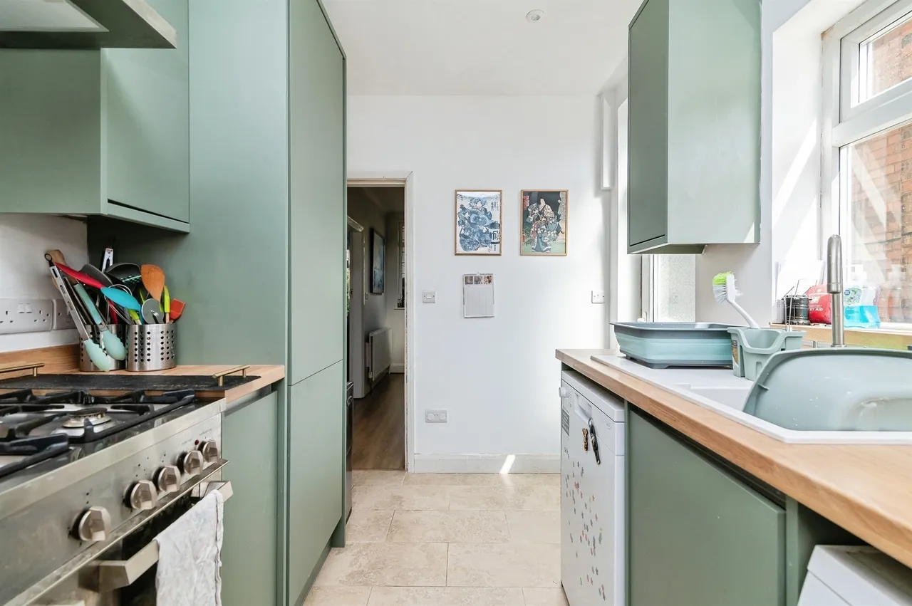 Ringwood Crescent, Nottingham, NG8, photo 8
