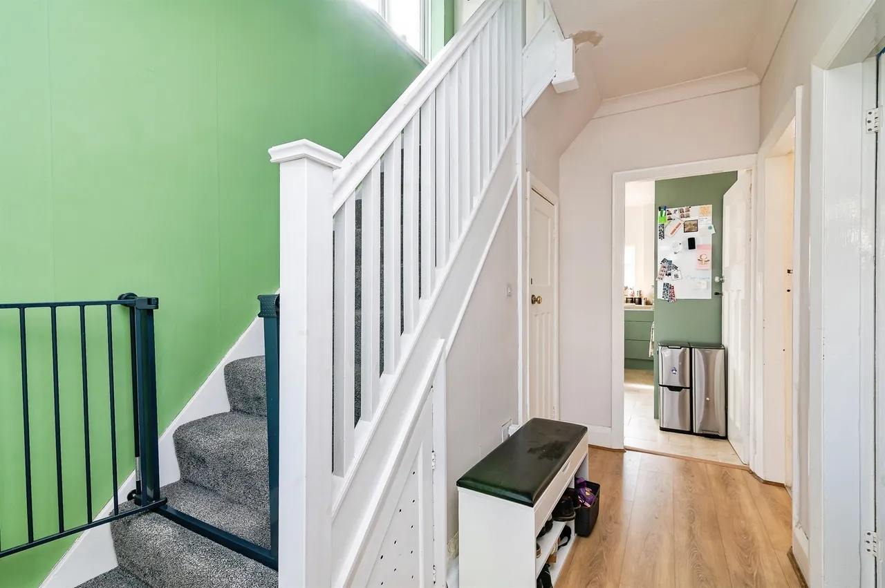 Ringwood Crescent, Nottingham, NG8, photo 10