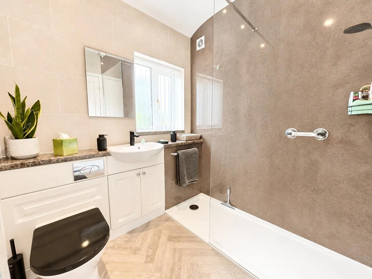 Berwyn Drive, Heswall, CH61, photo 12
