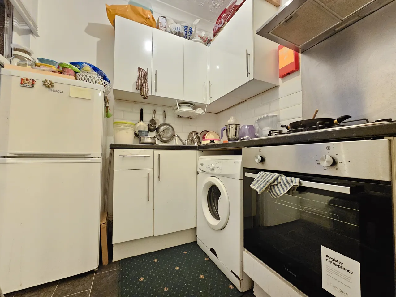 1 bed flat to rent The Drive, Ilford IG1 3HB, photo 7