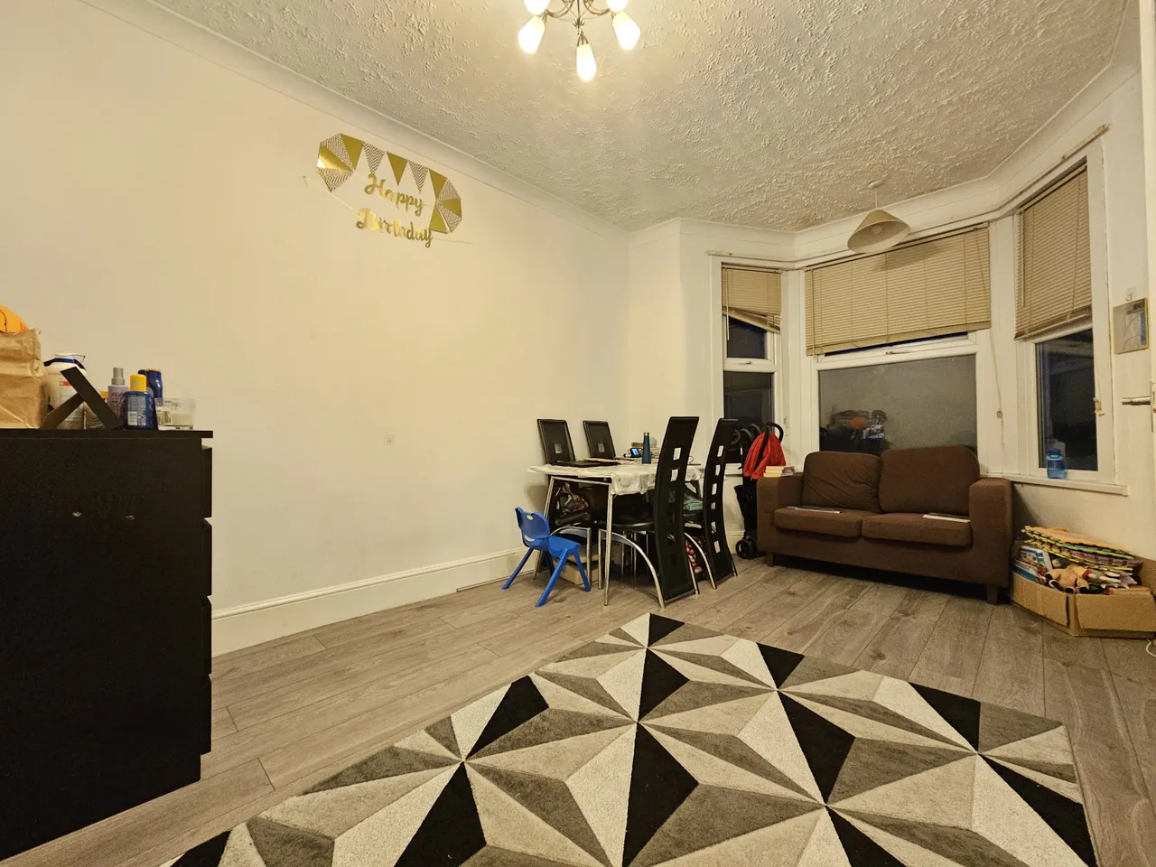 1 bed flat to rent — 1 bed flat to rent The Drive, Ilford IG1 3HB