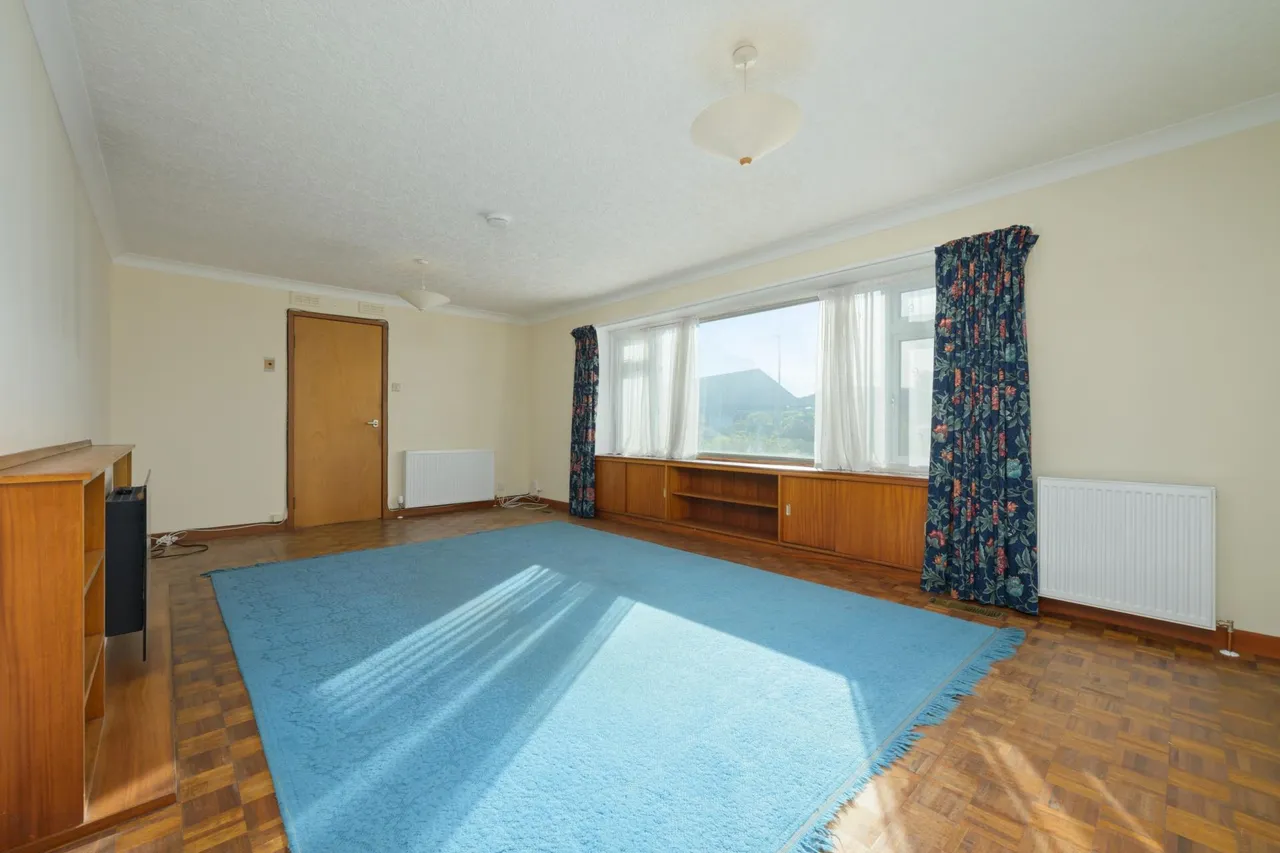 Oakdene Place, Scone, PH2, photo 8