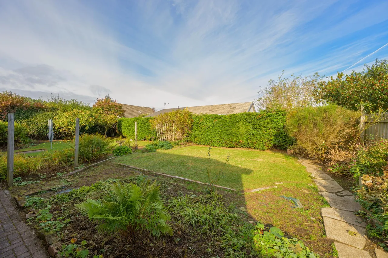 Oakdene Place, Scone, PH2, photo 22