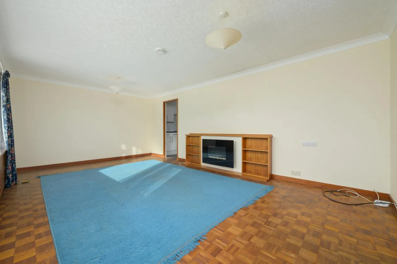 Oakdene Place, Scone, PH2, photo 9
