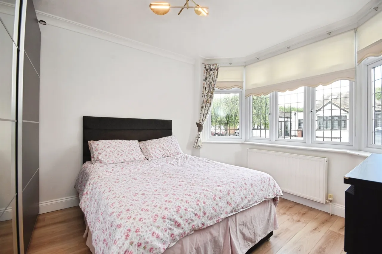 Stafford Avenue, Hornchurch, photo 11