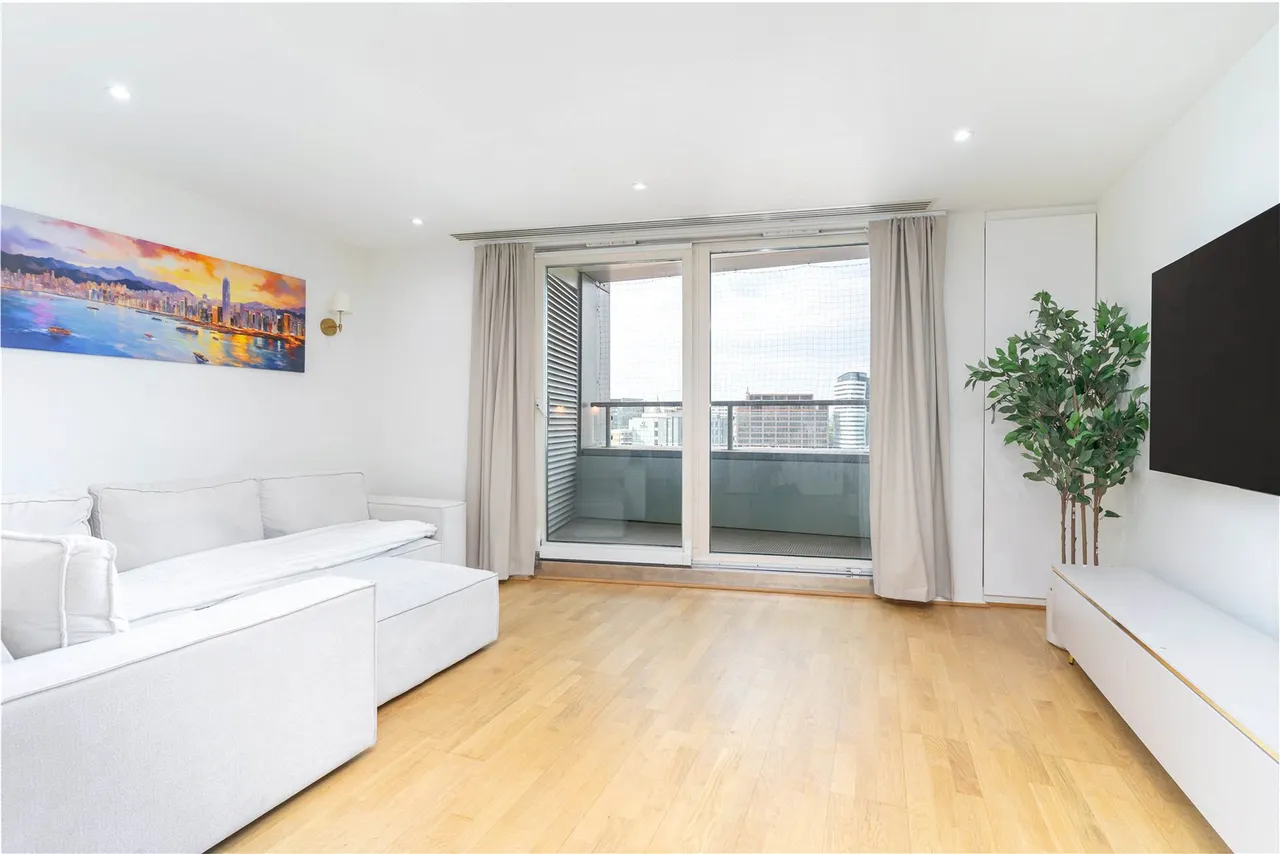 Westminster Bridge Road, Waterloo, SE1, photo 4
