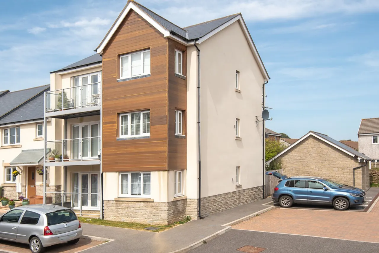 Trelowen Drive, Penryn, TR10, photo 16