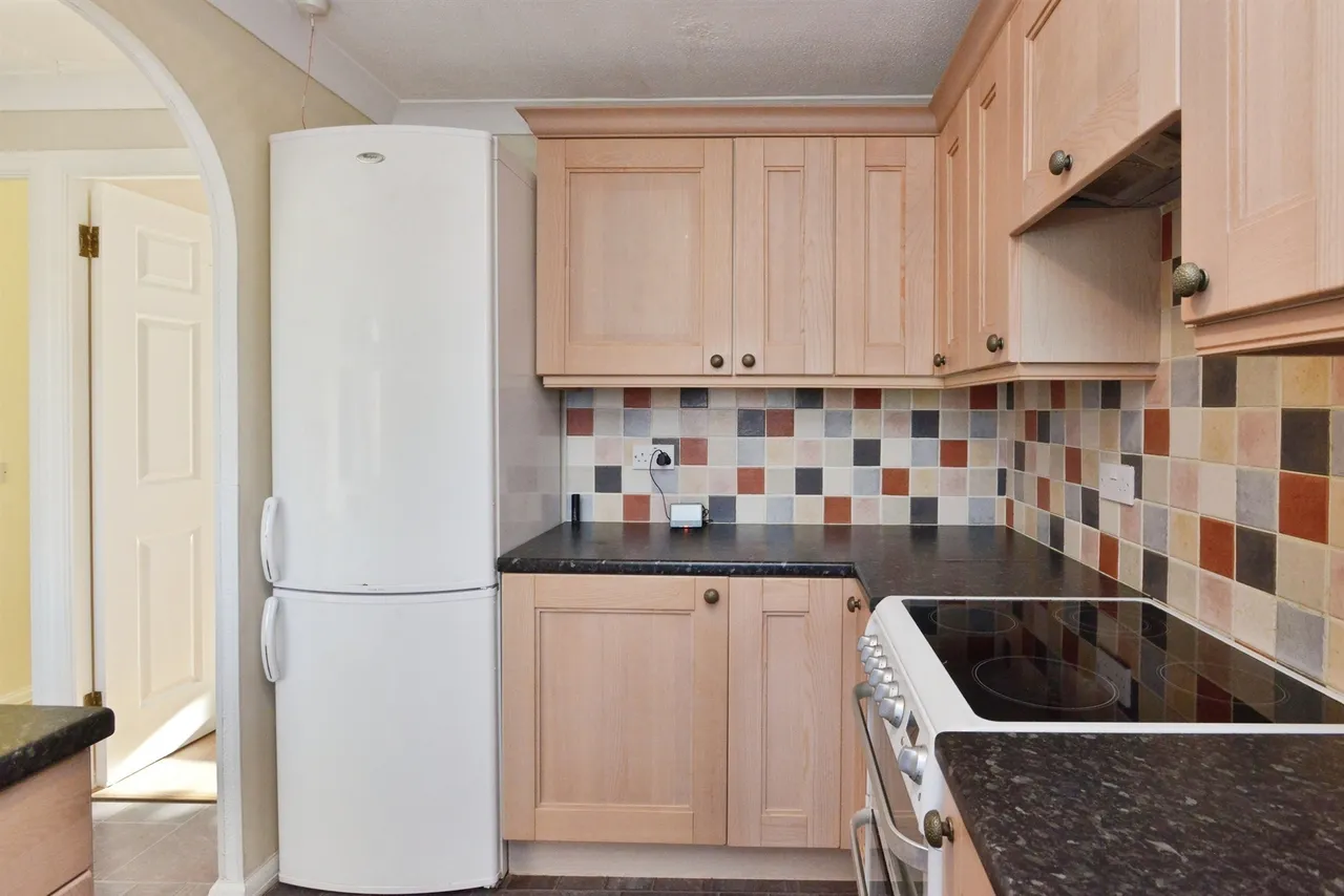 Bryony Place, Conniburrow, MK14, photo 13