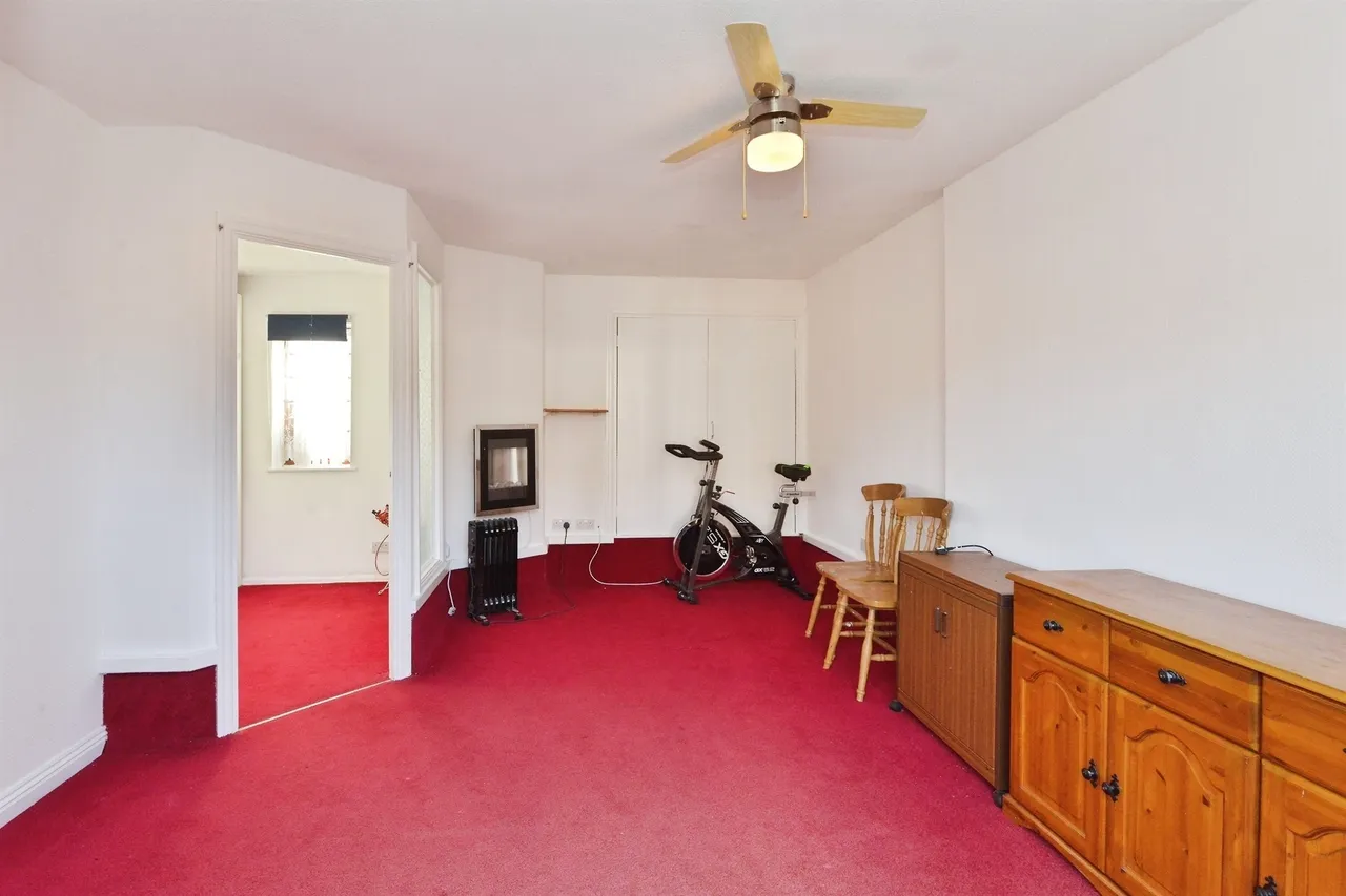 Bryony Place, Conniburrow, MK14, photo 19