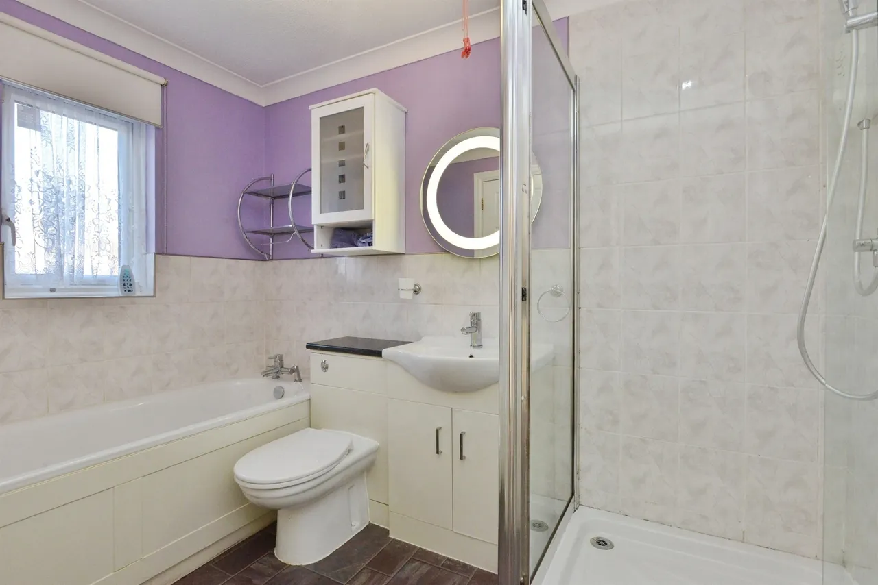 Bryony Place, Conniburrow, MK14, photo 10