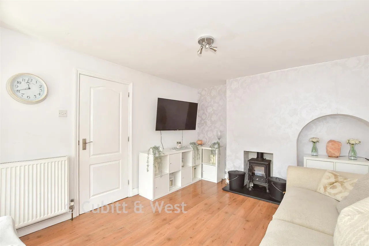 Noel Green, Burgess Hill, RH15, photo 2
