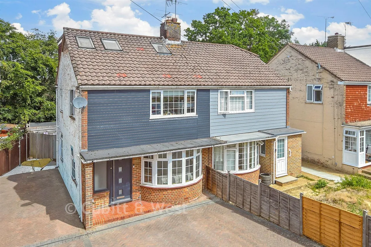 4 bed house for sale, Noel Green, Burgess Hill, RH15