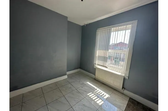 Waterloo Road, Smethwick, B66, photo 8