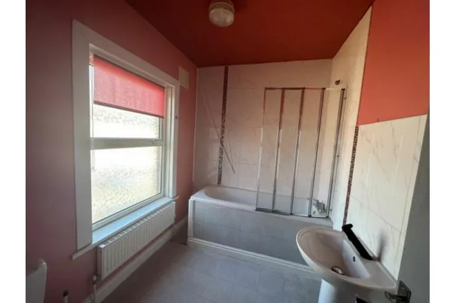 Waterloo Road, Smethwick, B66, photo 7