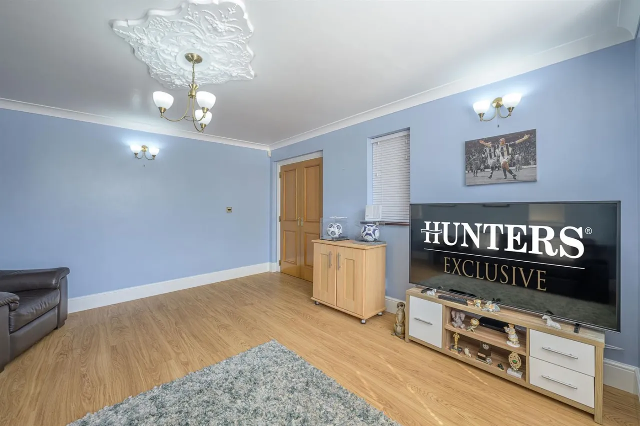 Hyperion Road, Stourton, DY7, photo 11