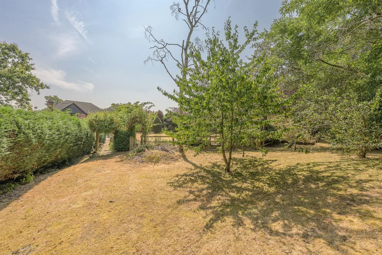 Hyperion Road, Stourton, DY7, photo 54