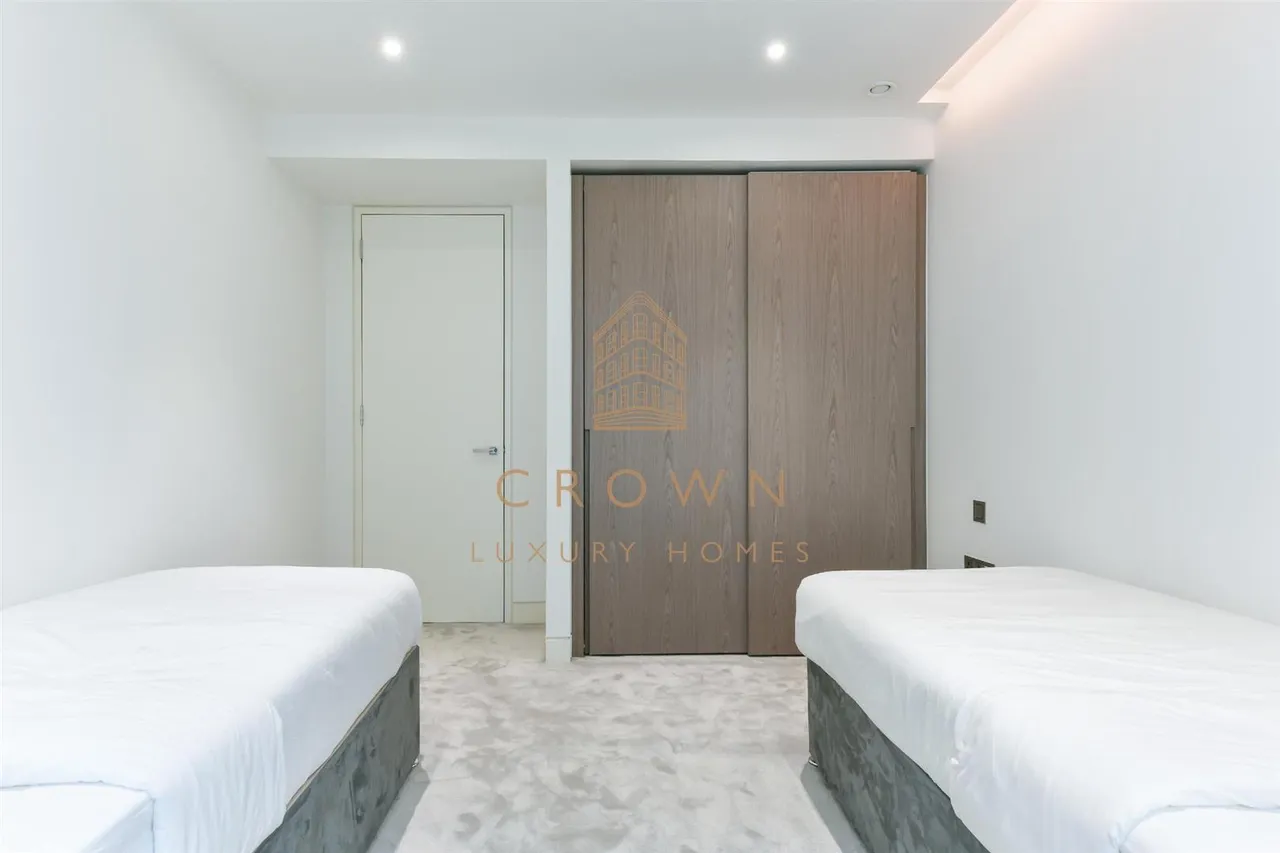 Water Lane, London, EC3R, photo 20