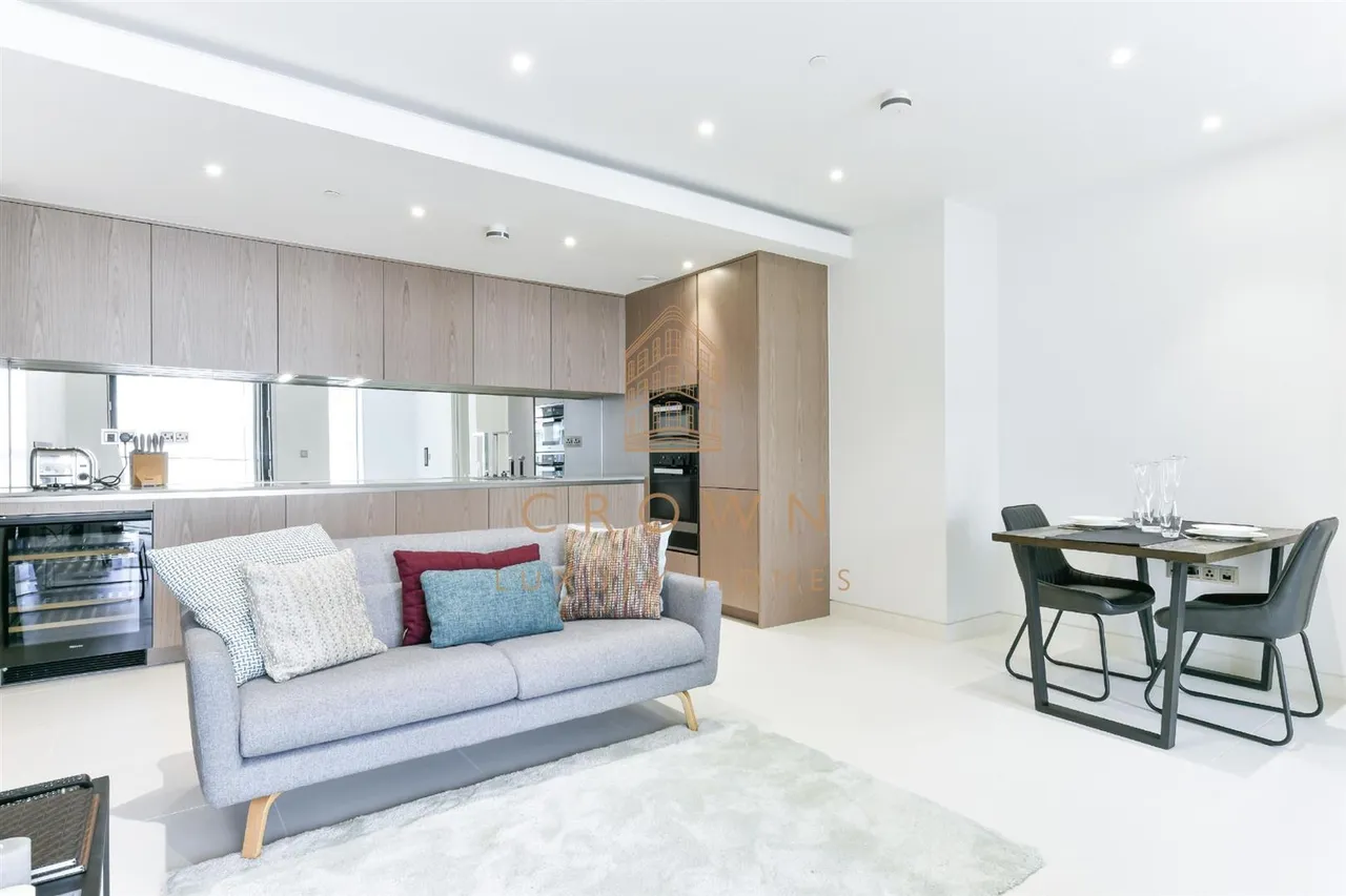 Water Lane, London, EC3R, photo 13