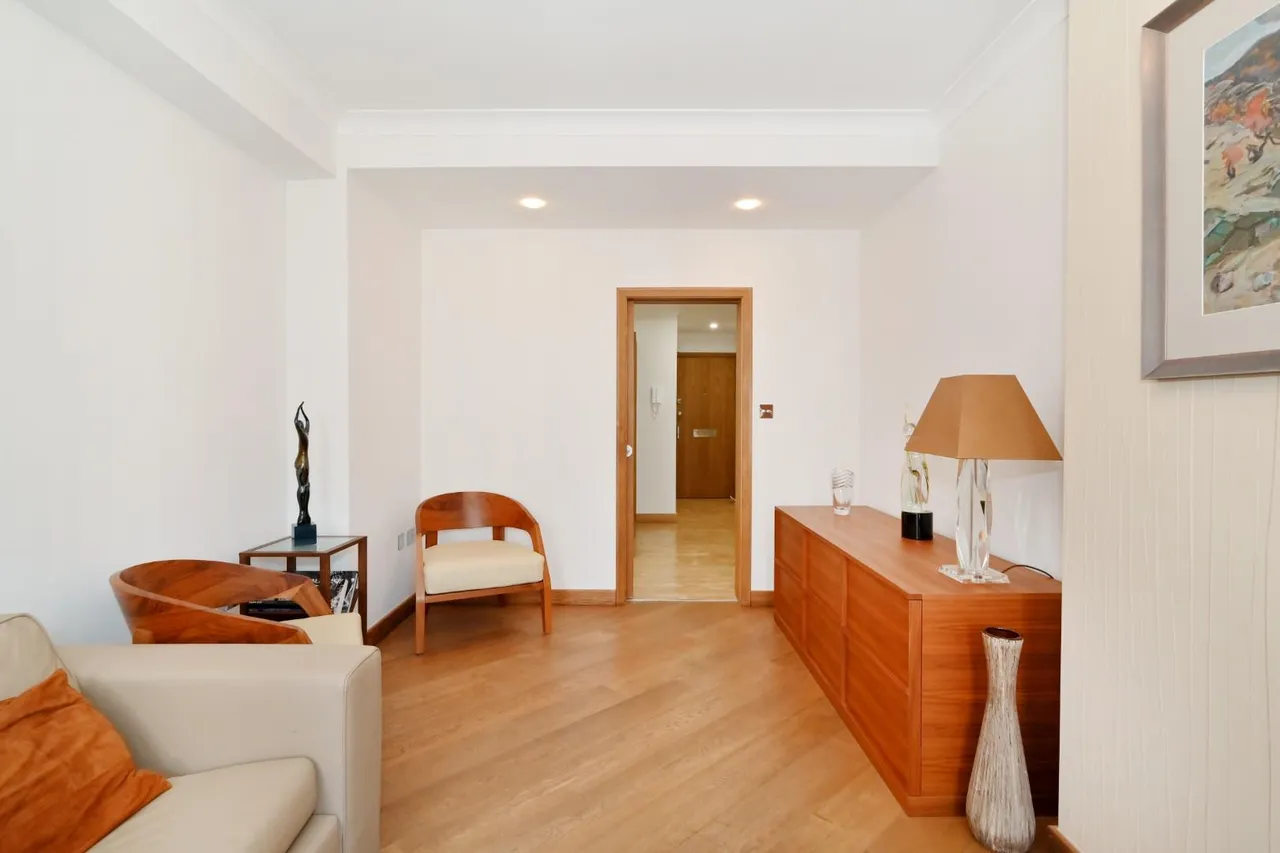 Portman Square, Marylebone, W1H, photo 6