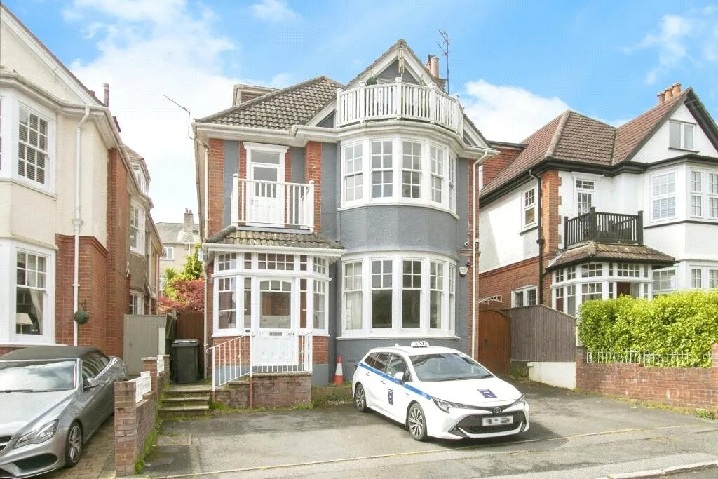 1 bed flat for sale, Studland Road, Alum Chine, BH4