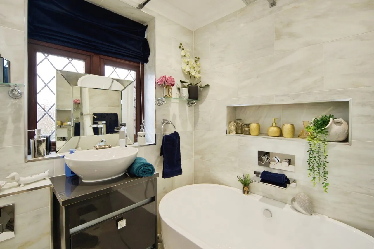 Hamden Crescent, Dagenham, RM10, photo 7