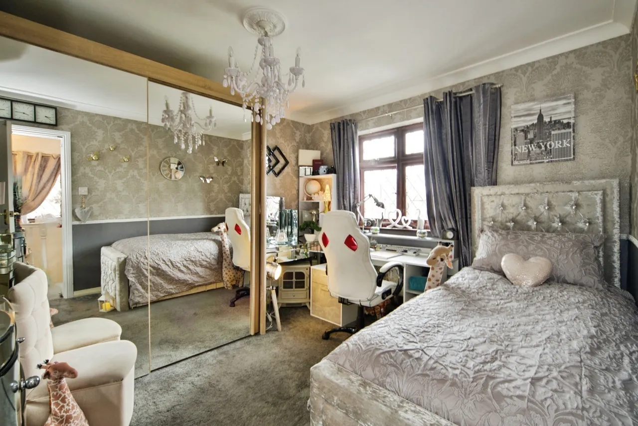 Hamden Crescent, Dagenham, RM10, photo 6