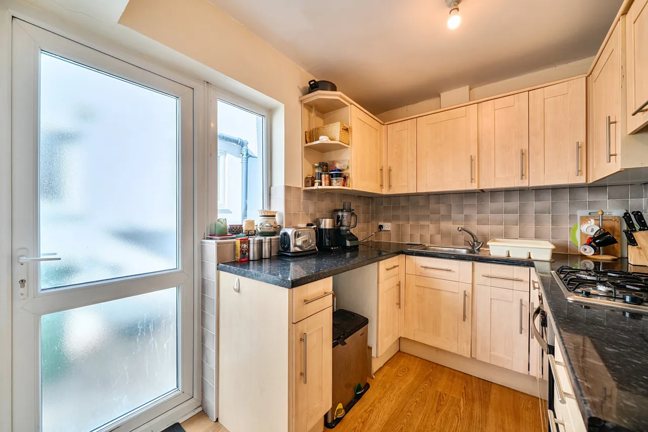 Brook Drive, Harrow, HA1, photo 13