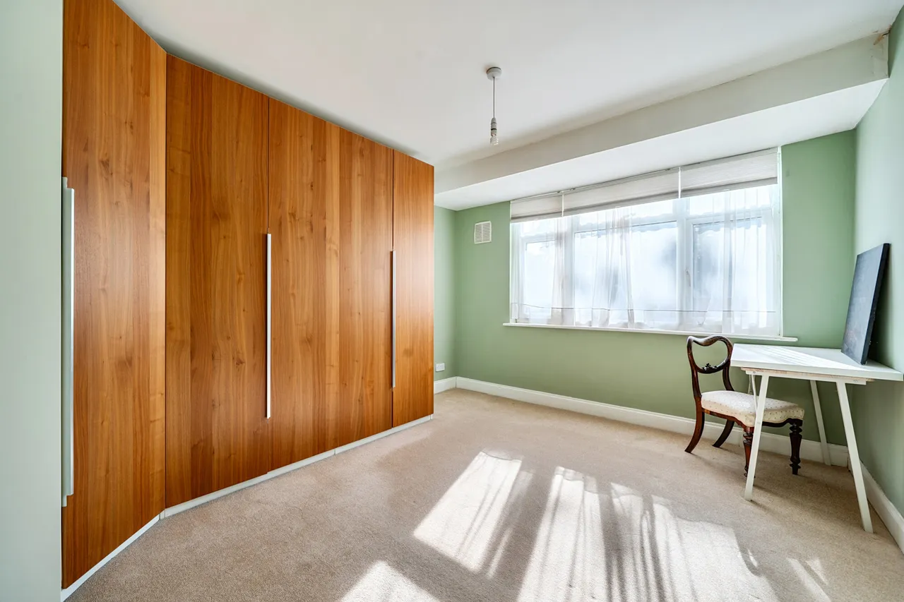 Brook Drive, Harrow, HA1, photo 10