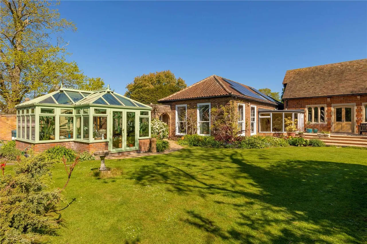 Church Lane, Balsham, Cambridge, CB21 4DS, photo 12