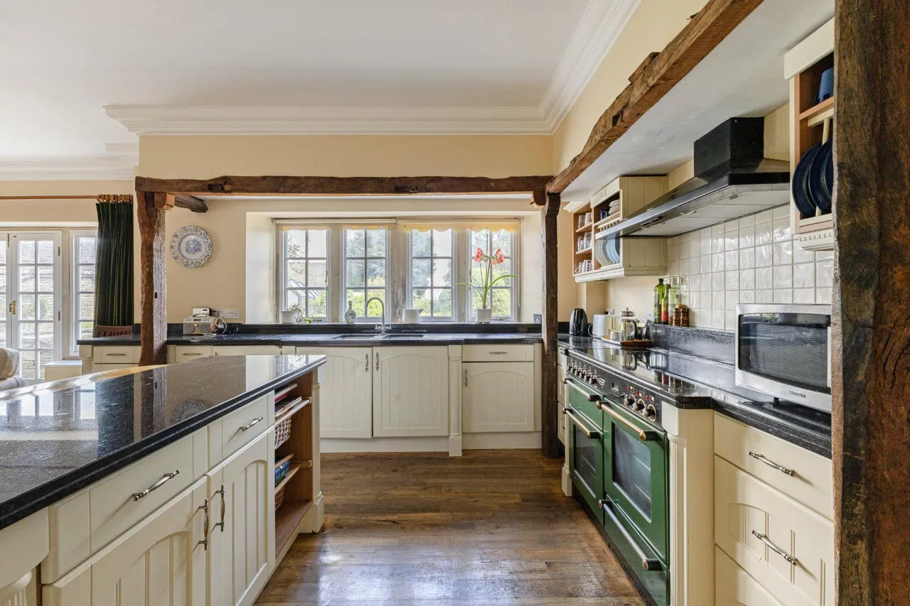 Minety, Malmesbury, SN16, photo 8