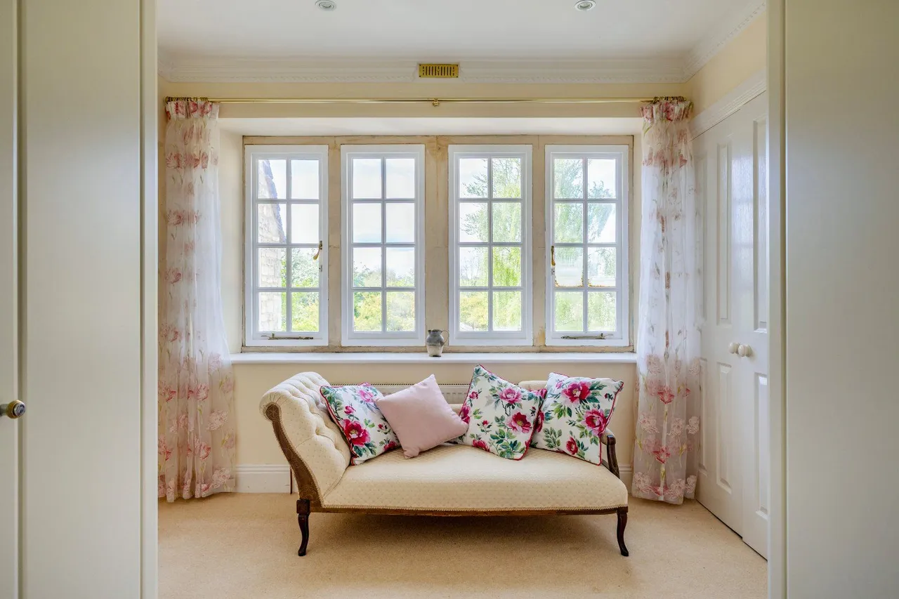 Minety, Malmesbury, SN16, photo 18