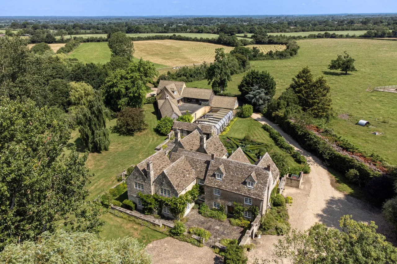 Minety, Malmesbury, SN16, photo 14