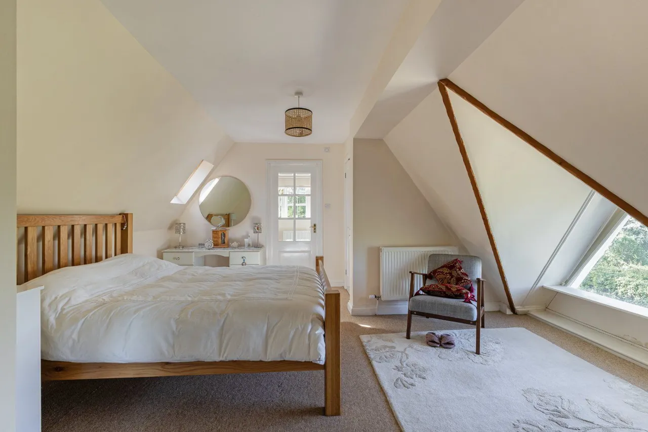 Minety, Malmesbury, SN16, photo 31