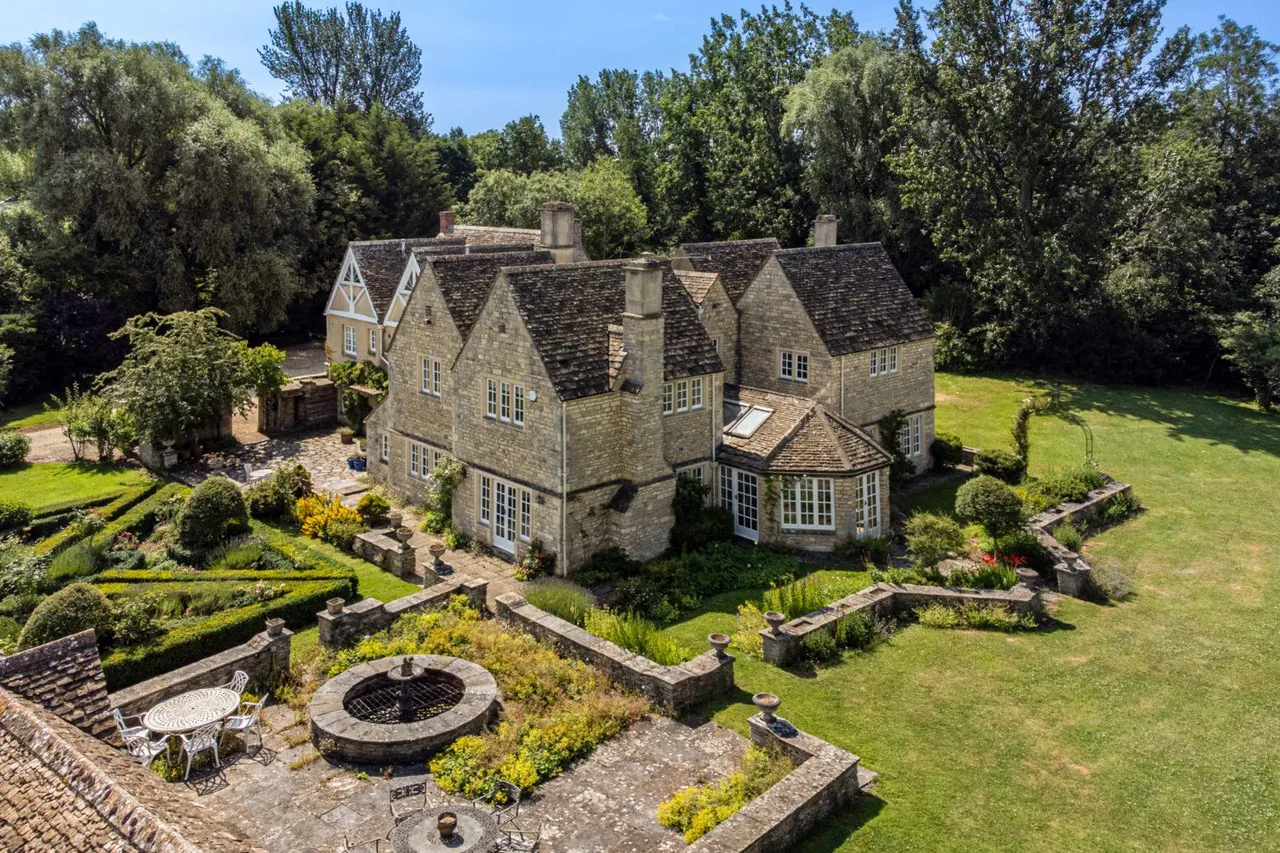 Minety, Malmesbury, SN16, photo 23