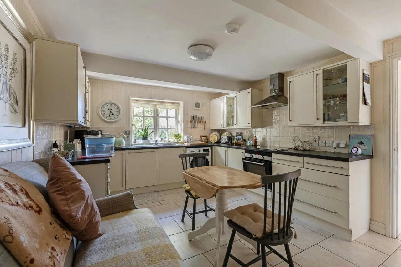 Minety, Malmesbury, SN16, photo 29