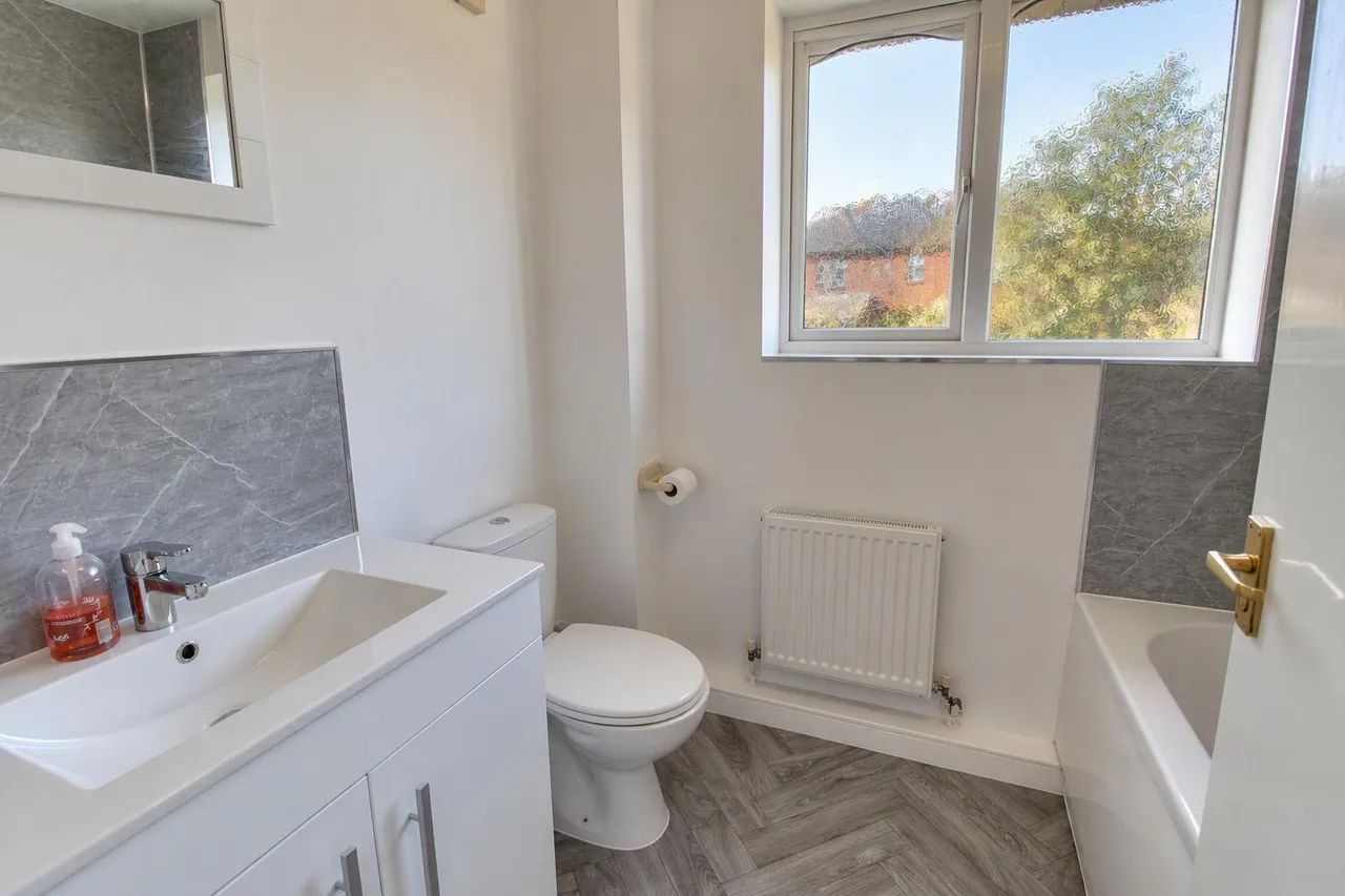 Ensall Drive, Stourbridge, DY8, photo 3