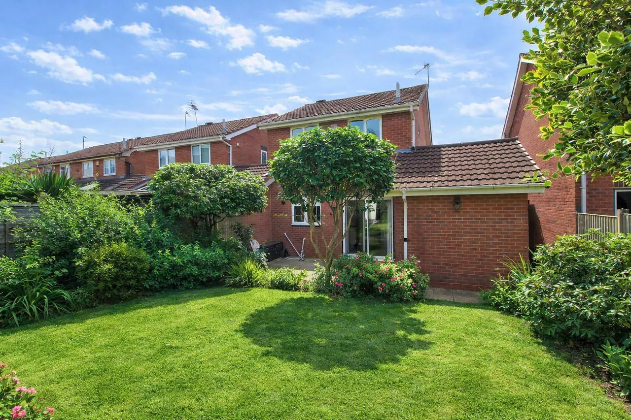 Ensall Drive, Stourbridge, DY8, photo 22
