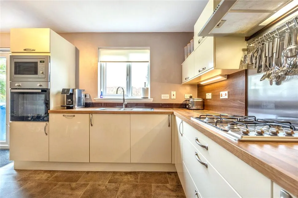 South Chesters Gardens, Bonnyrigg, Midlothian, EH19, photo 8