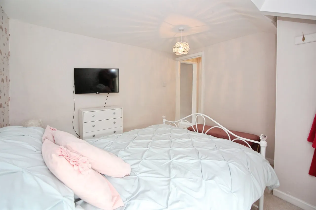 Bedw Street, Porth, CF39, photo 7
