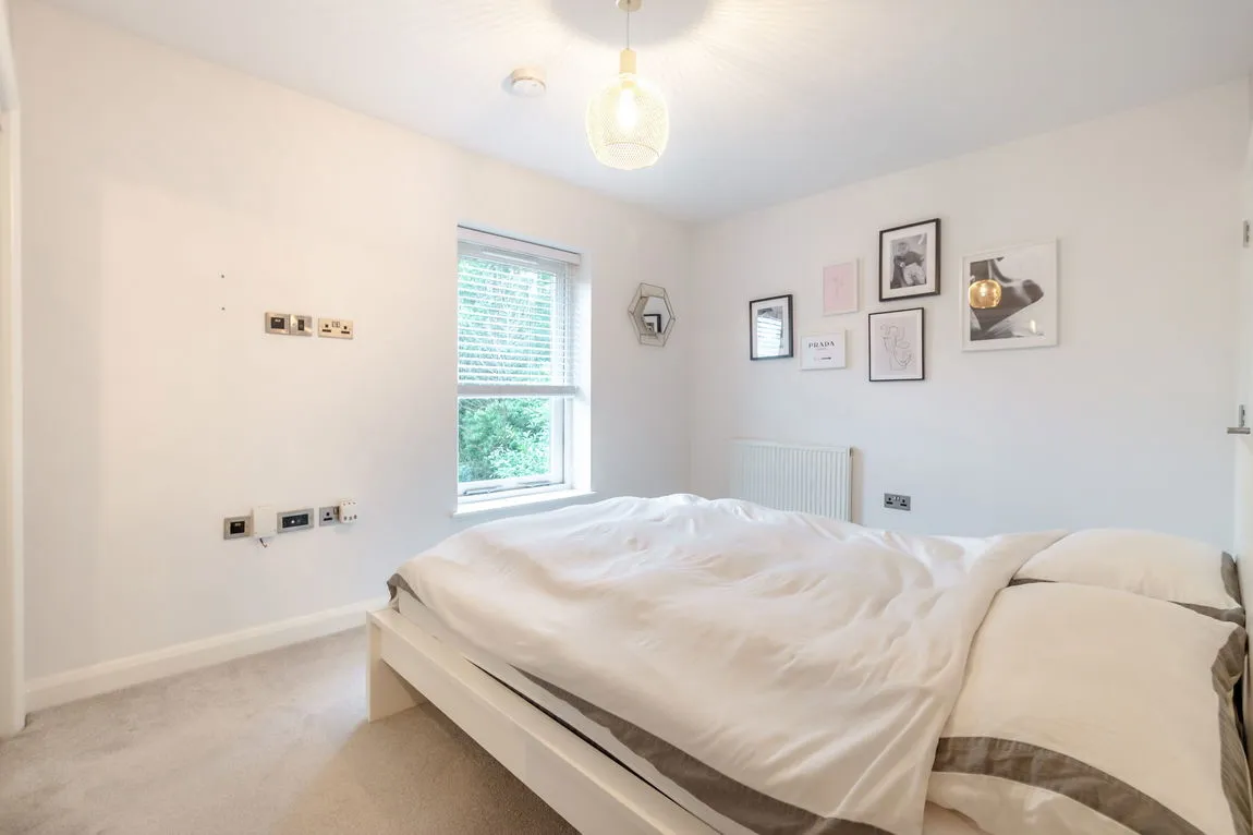 Uxbridge Road, Mill End, WD3, photo 7