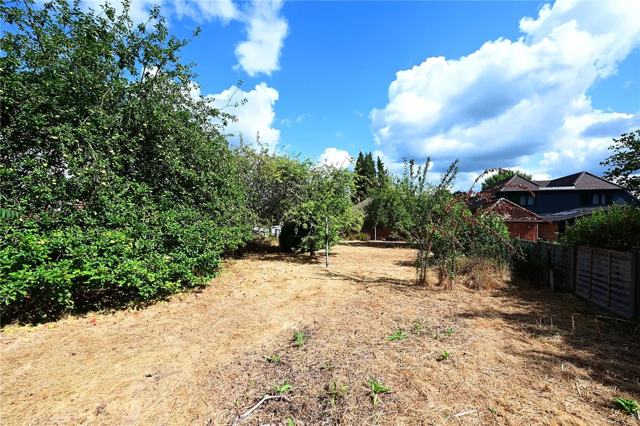 Courtmoor Avenue, Fleet, Hampshire, GU52 7UF, photo 11