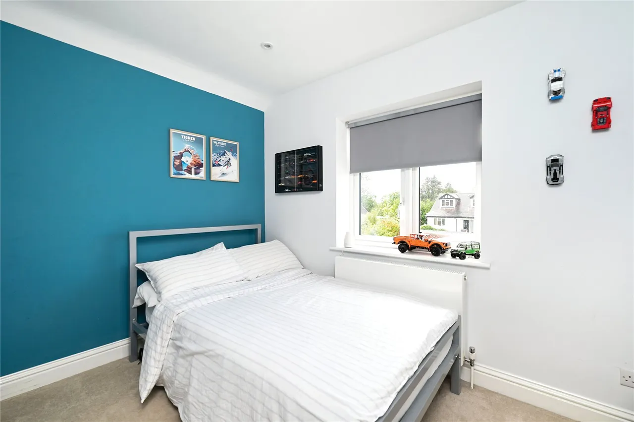 Riverside Close, Staines, TW18, photo 15