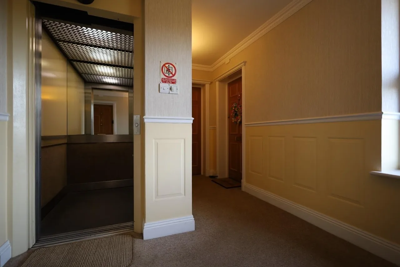 Silverdale Road, Eastbourne, photo 9