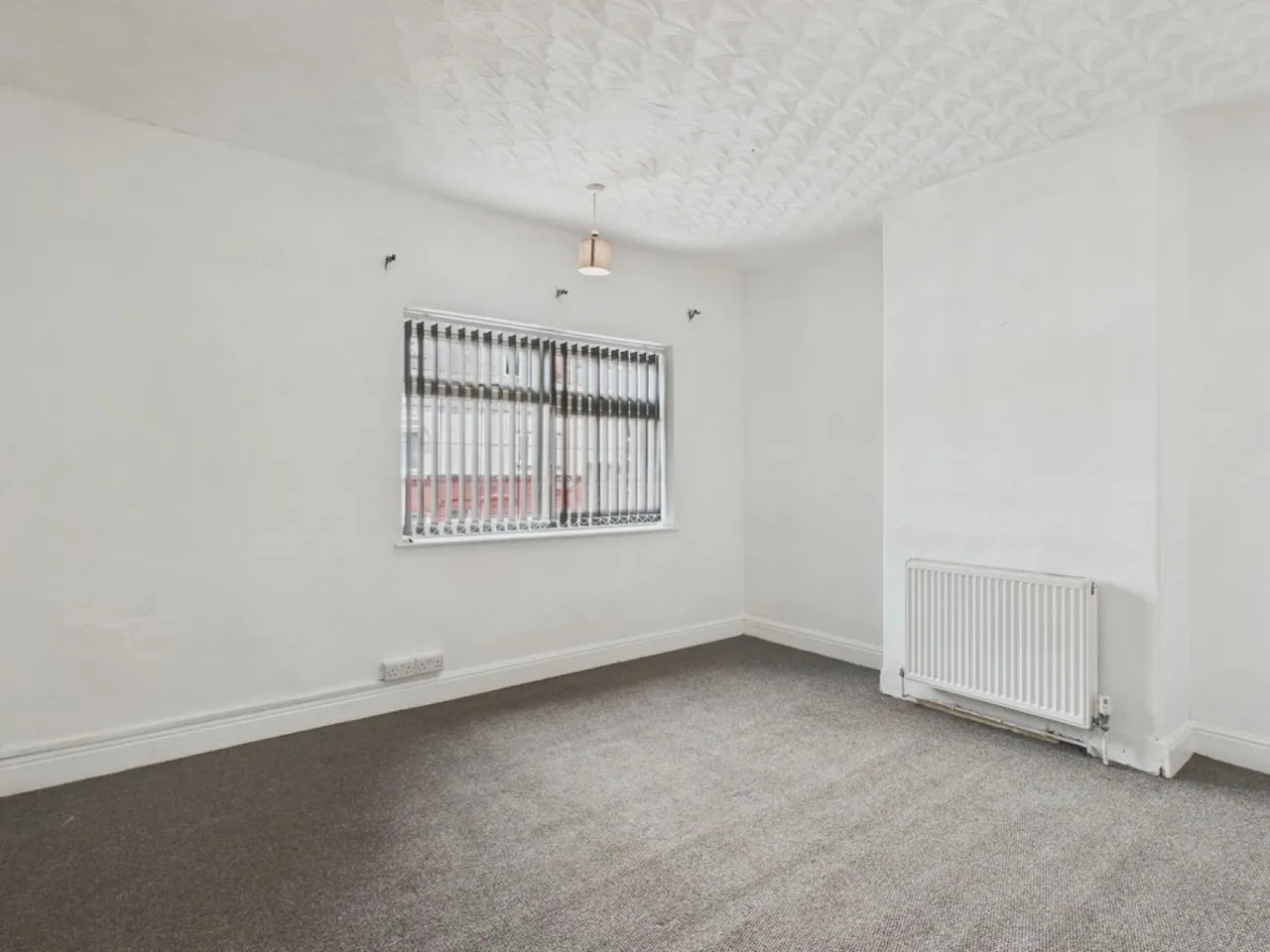 Princess Road, Goldthorpe, S63, photo 12