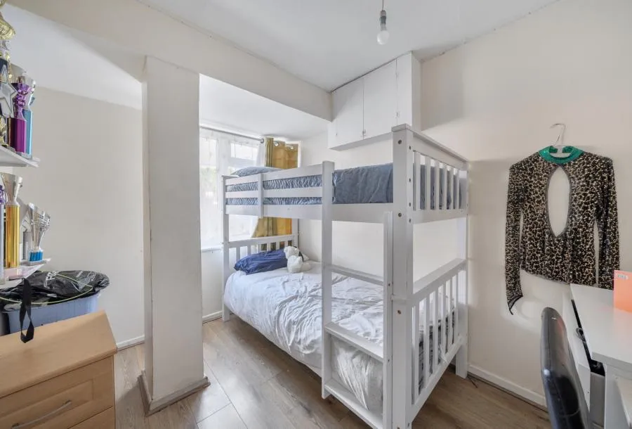 Tilling Road, Bristol City, BS10, photo 5