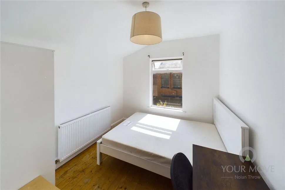 1 bed property to rent — Clare Street, Northampton, Northamptonshire, NN1