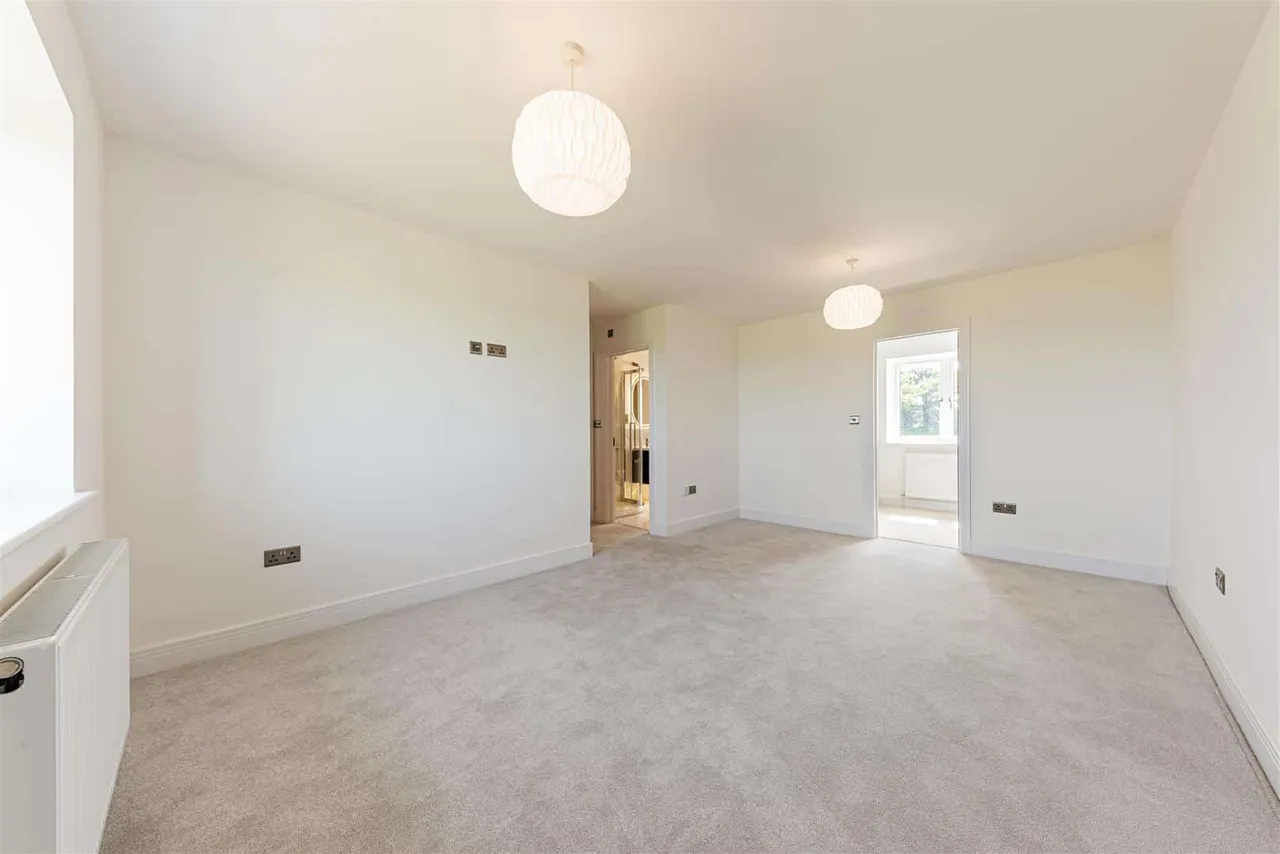 Sandwich Road, Whitfield, Dover, Kent, CT16 3RN, photo 25