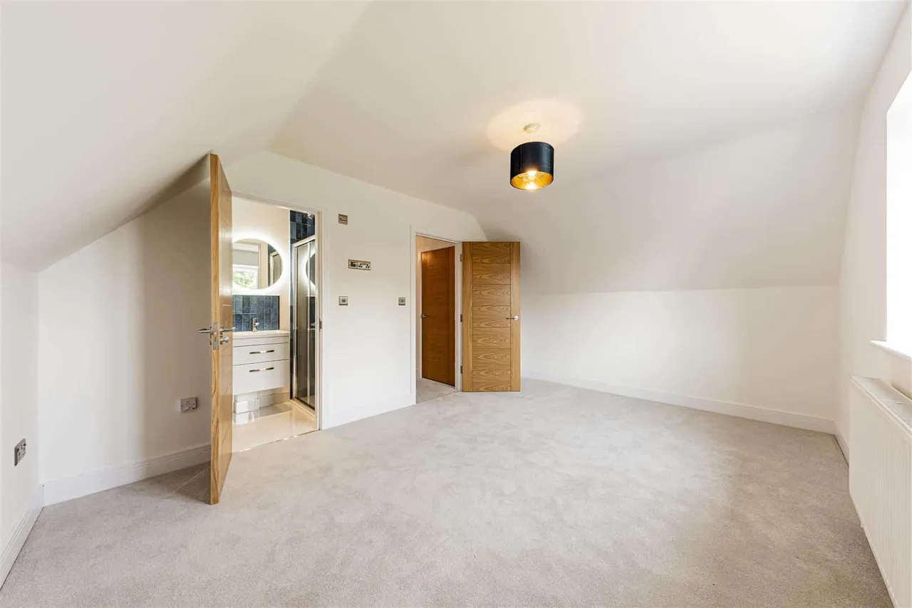 Sandwich Road, Whitfield, Dover, Kent, CT16 3RN, photo 42